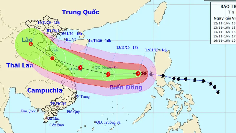 Dự báo đường đi của cơn bão số 13. Ảnh: TTDBKTTVQG