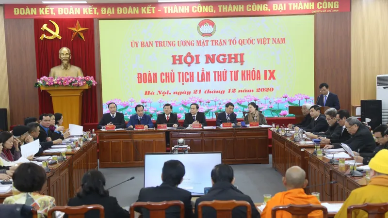 Năm 2021: Mặt trận sẽ giám sát cán bộ, đảng viên và công tác cán bộ