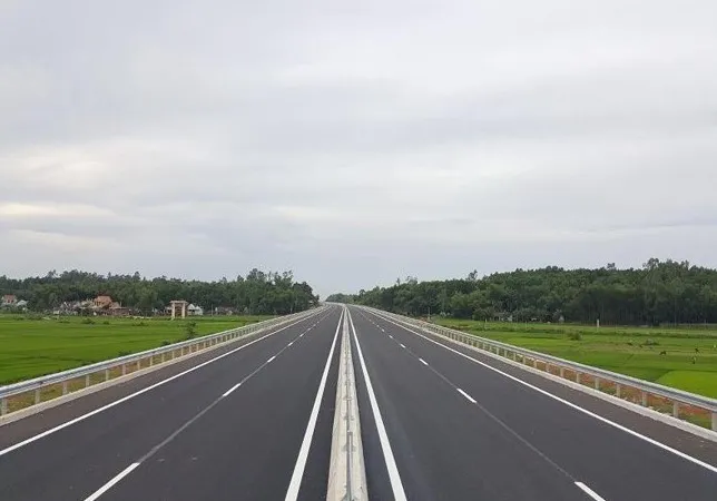 Nghiên cứu đầu tư tuyến Cao tốc TPHCM – Thủ Dầu Một – Chơn Thành