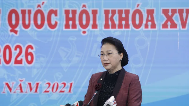 Chủ tịch Quốc hội Nguyễn Thị Kim Ngân phát biểu tại hội nghị sáng 4-2. Ảnh: VIẾT CHUNG