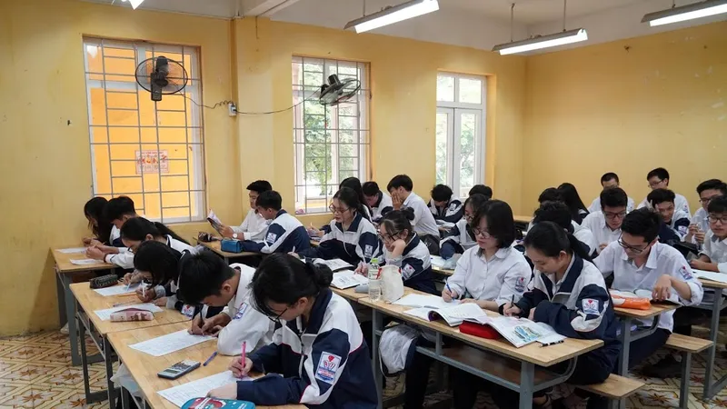 Dạy tiếng Hàn, tiếng Đức là ngoại ngữ 1 để học sinh lựa chọn theo nhu cầu. ẢNH: VIẾT CHUNG 