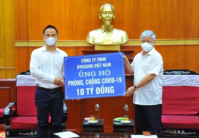 Tiếp nhận ủng hộ cho Quỹ vaccine phòng Covid-19