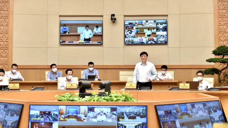 Thủ tướng Phạm Minh Chính chủ trì hội nghị trực tuyến của Thường trực Chính phủ với 27 tỉnh thành phố khu vực phía Nam. Ảnh: VIẾT CHUNG