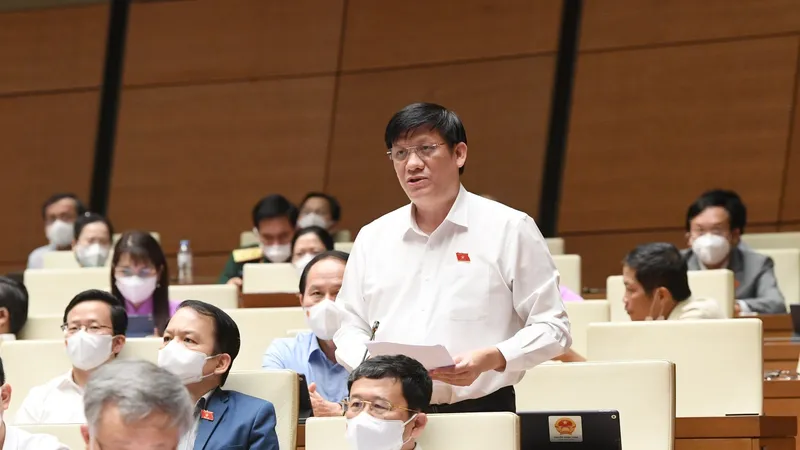 Trong tháng 7, hơn 12 triệu liều vaccine ngừa Covid-19 được chuyển cho các địa phương có dịch