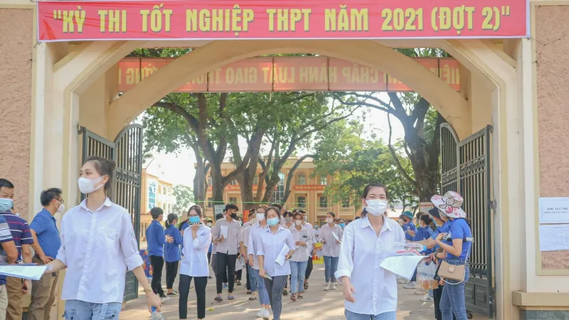  Thí sinh tham dự kỳ thi tốt nghiệp THPT đợt 2