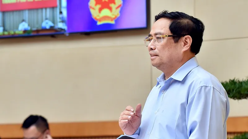  Thủ tướng yêu cầu thực hiện nghiêm quy định người dân không ra khỏi nhà, “ai ở đâu ở đó” ​ ​