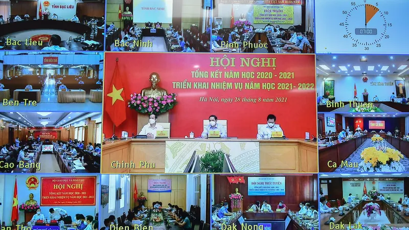 Hội nghị tổng kết năm học 2020-2021 và triển khai nhiệm vụ năm học 2021-2022 diễn ra sáng 28-8