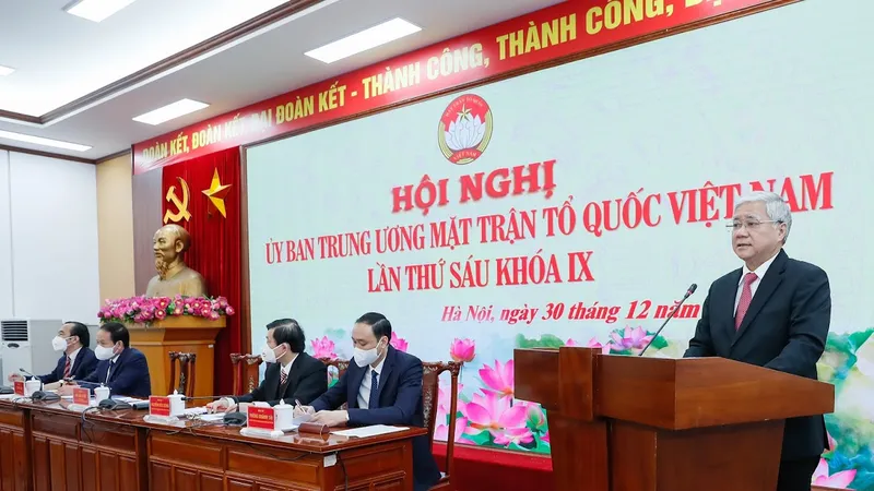 Đồng chí Đỗ Văn Chiến phát biểu tại hội nghị