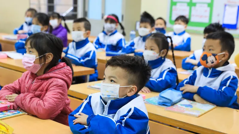 Chính phủ yêu cầu kiểm soát chặt chẽ phương án kê khai giá sách giáo khoa. ẢNH: QUANG PHÚC