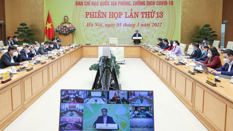 Tập trung giảm số ca chuyển nặng, giảm ca tử vong, không để quá tải hệ thống y tế
