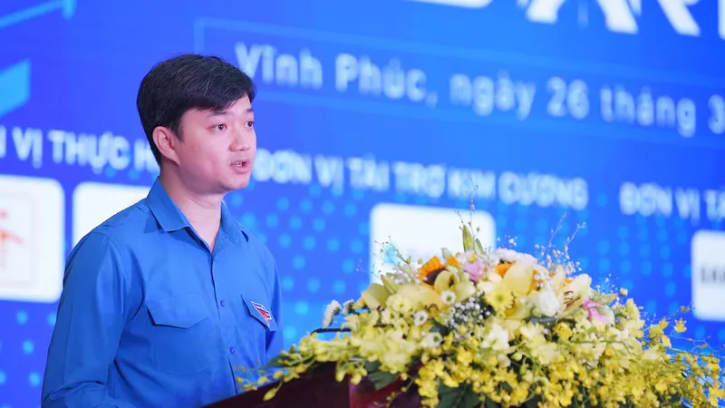 Giữ vững bản lĩnh của tuổi trẻ: dám nghĩ, dám làm, dám đương đầu khởi nghiệp