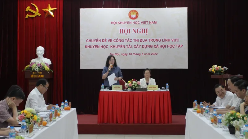 Quang cảnh hội nghị 