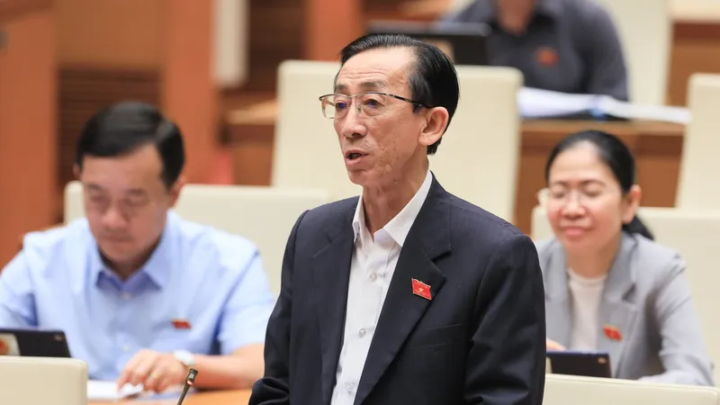 Đề xuất luật hóa Thư khen của Thủ tướng, Chủ tịch nước, Chủ tịch Quốc hội