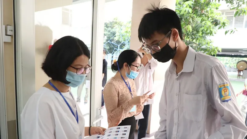 Thí sinh dự thi tốt nghiệp THPT 2021. ẢNH: QUANG PHÚC