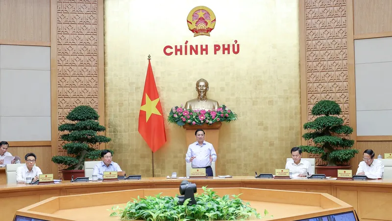 Thủ tướng Phạm Minh Chính chủ trì và phát biểu tại phiên họp Chính phủ thường kỳ tháng 7, sáng 3-8. Ảnh: VIẾT CHUNG