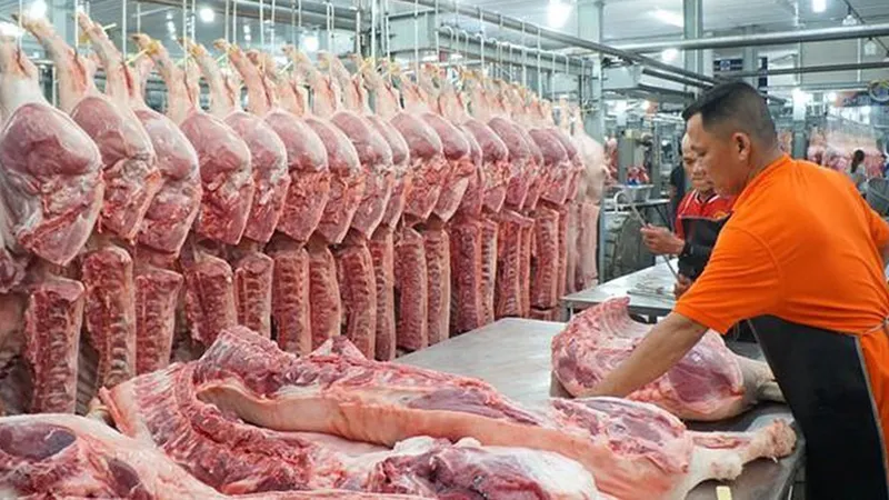 Xăng dầu giảm giá, hàng hóa không giảm: Xử nghiêm những đơn vị chỉ có tăng mà không có giảm