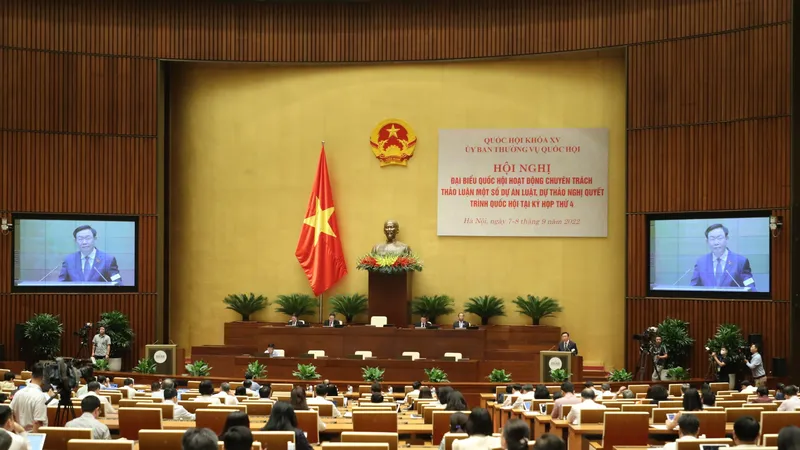 Chủ tịch Quốc hội Vương Đình Huệ phát biểu khai mạc hội nghị, sáng 7-9. Ảnh: QUANG PHÚC