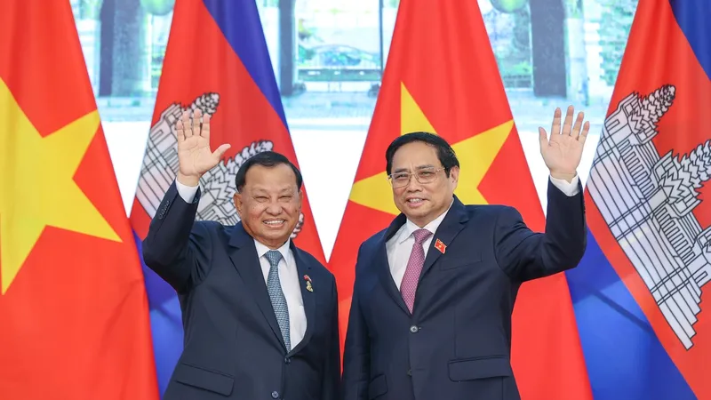 Thủ tướng Phạm Minh Chính hội kiến Chủ tịch Thượng viện Campuchia