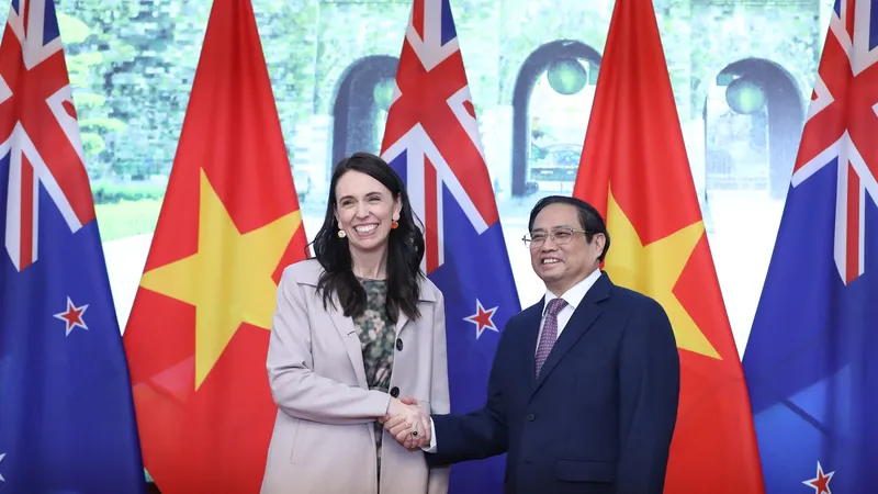 Thủ tướng Phạm Minh Chính chủ trì lễ đón chính thức Thủ tướng New Zealand Jacinda Ardern 