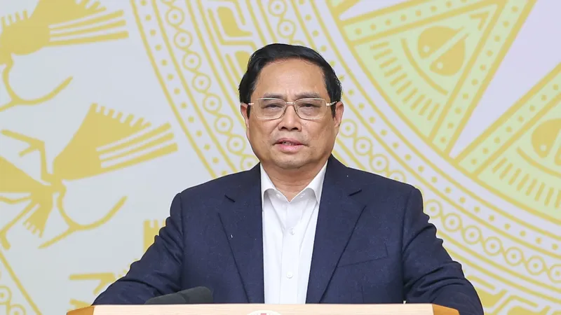 Thủ tướng Phạm Minh Chính yêu cầu không đầu tư cao tốc quy mô hạn chế 2 làn xe, gây lãng phí nguồn lực