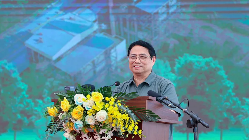 Thủ tướng phát biểu tại lễ khánh thành Nhà máy Nhiệt điện Thái Bình 2. Ảnh: VIẾT CHUNG