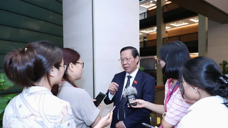 Chủ tịch UBND TPHCM Phan Văn Mãi: Cả nước đã vì TPHCM, TPHCM sẽ tập trung làm tốt nghị quyết