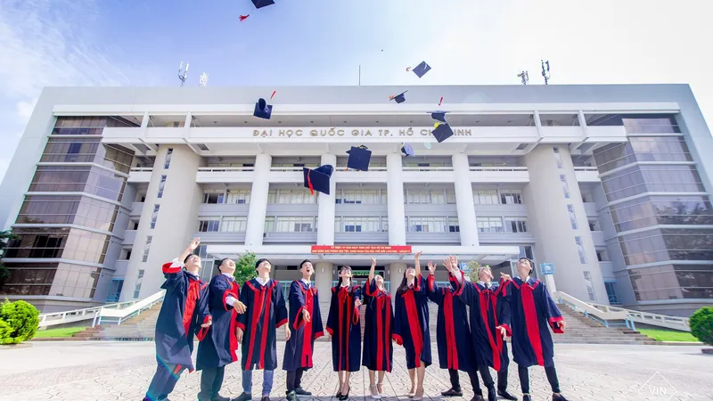 Chính phủ yêu cầu xây dựng TPHCM thành trung tâm quốc tế về GD-ĐT thu hút sinh viên thế giới
