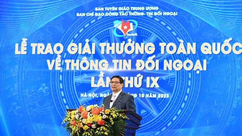 Thủ tướng dự lễ trao Giải thưởng toàn quốc về thông tin đối ngoại lần thứ IX