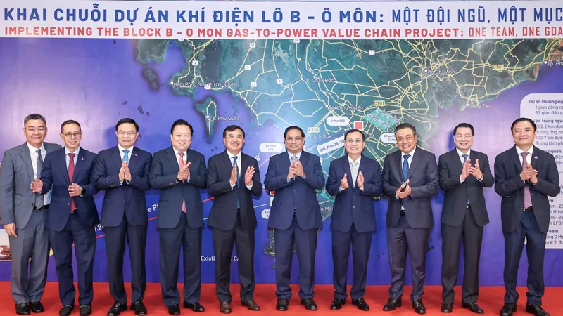 Thủ tướng Phạm Minh Chính dự lễ ký kết và triển khai chuỗi dự án khí điện Lô B - Ô Môn. Ảnh: VIẾT CHUNG