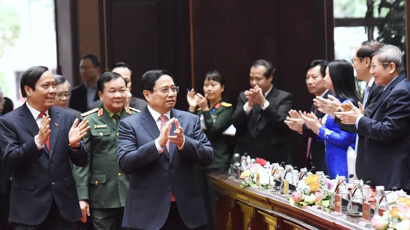 Thủ tướng Phạm Minh Chính dự hội nghị biểu dương người cao tuổi tiêu biểu làm kinh tế giỏi. Ảnh: VIẾT CHUNG