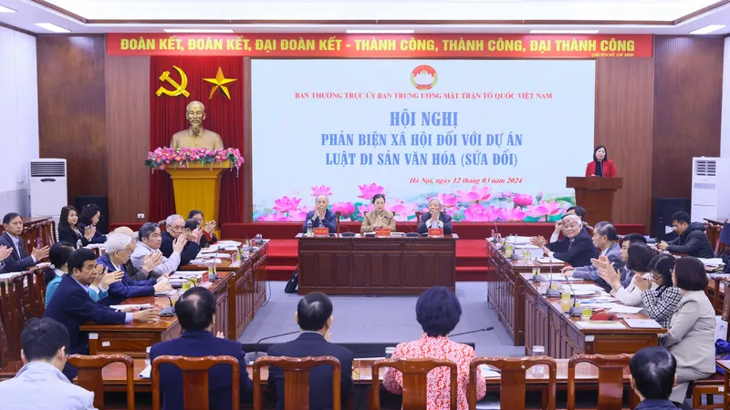 Hội nghị phản biện xã hội đối với dự thảo Luật Di sản văn hóa (sửa đổi)