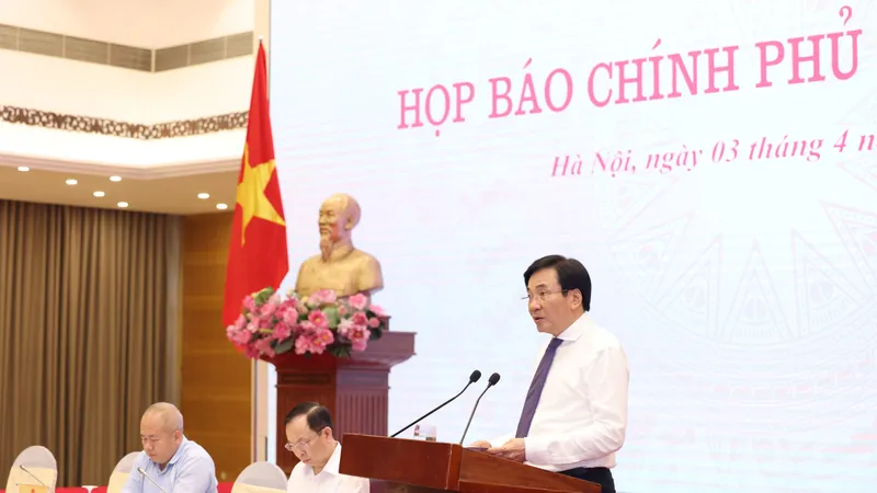 Họp báo Chính phủ chiều 3-4. Ảnh: QUANG PHÚC