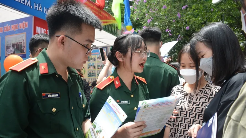 Bộ Quốc phòng sẽ tổ chức kỳ thi đánh giá năng lực từ năm 2025