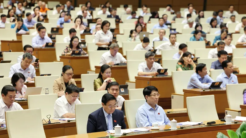 Các đại biểu dự phiên họp chiều 21-5. Ảnh: QUANG PHÚC