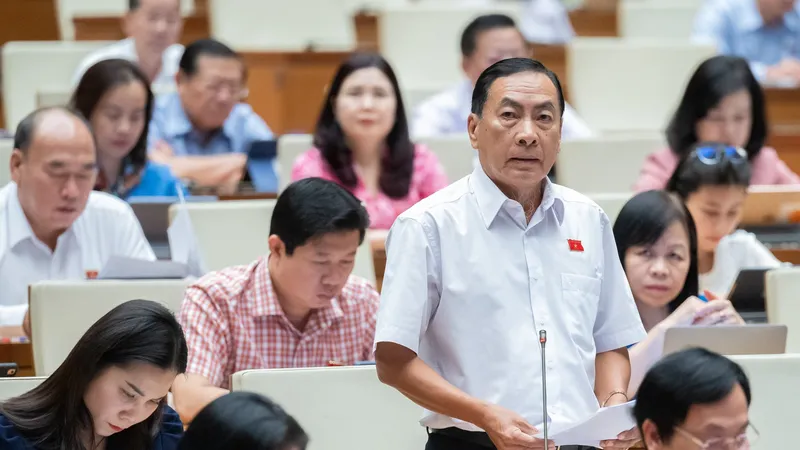 Ngừng cung cấp dịch vụ điện, nước: Cần quy định thật rõ, tránh tùy tiện