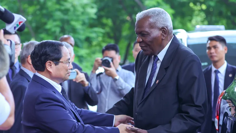 Thủ tướng Phạm Minh Chính tiếp Chủ tịch Quốc hội Cuba sang dự Lễ tang Tổng Bí thư Nguyễn Phú Trọng. Ảnh: VIẾT CHUNG