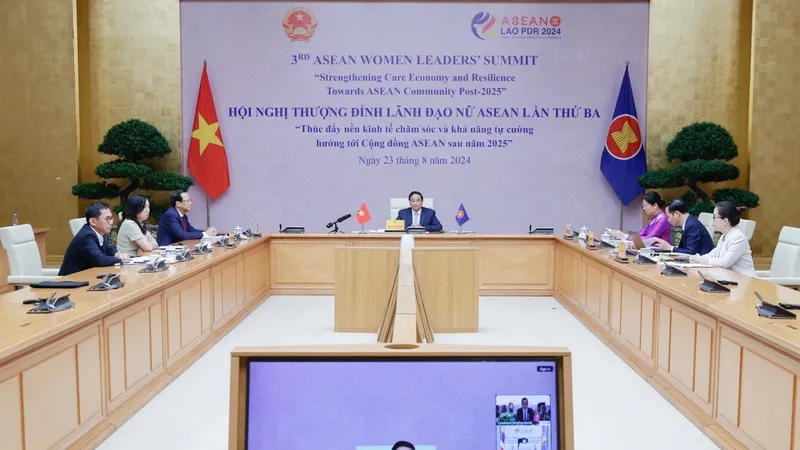 Thủ tướng Chính phủ Phạm Minh Chính tham dự và phát biểu trực tuyến tại Hội nghị Thượng đỉnh Lãnh đạo nữ ASEAN lần thứ ba. Ảnh: VIẾT CHUNG