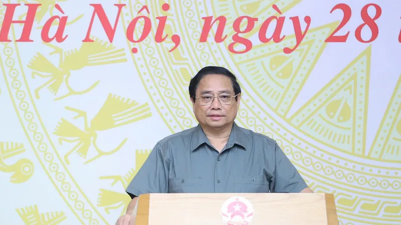Thủ tướng: Miền Trung, Tây Nguyên, miền Nam làm bù lại cho những nơi tại miền Bắc bị thiệt hại do bão lũ. Ảnh: VIẾT CHUNG