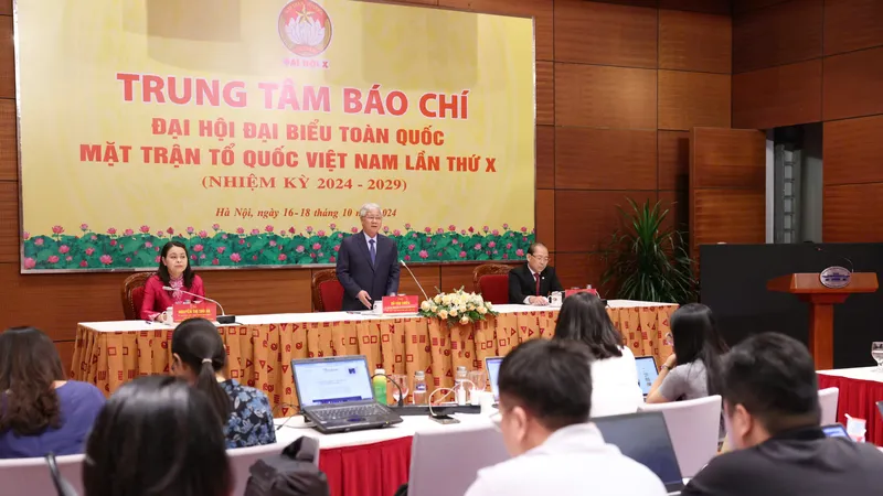 Chủ tịch Ủy ban Trung ương MTTQ Việt Nam: Sẽ thưởng ai phát hiện tiêu cực trong sử dụng tiền ủng hộ 