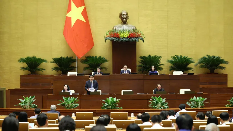 Phiên làm việc buổi chiều. Ảnh: QUANG PHÚC