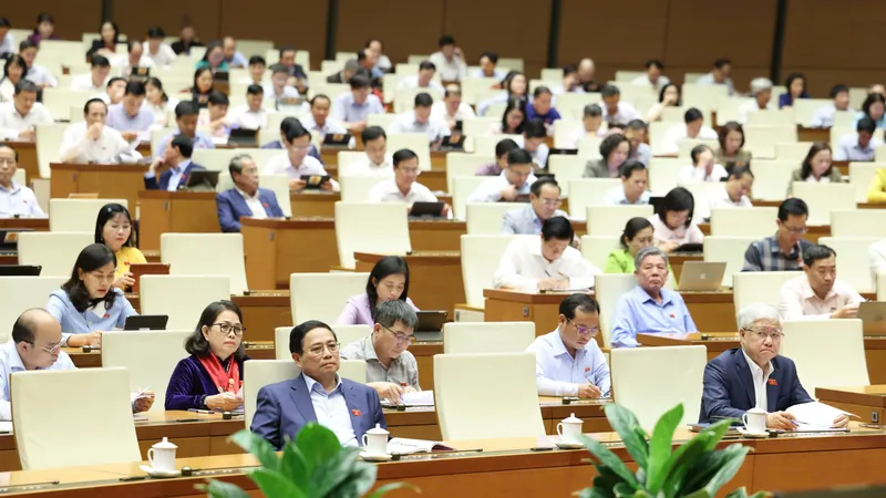 Các đại biểu dự phiên chất vấn chiều 11-11. Ảnh: QUANG PHÚC