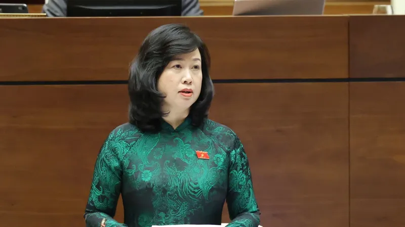 Bộ trưởng Bộ Y tế đề nghị sinh viên ngành y học 6 năm ra trường được xếp lương khởi điểm bậc 2