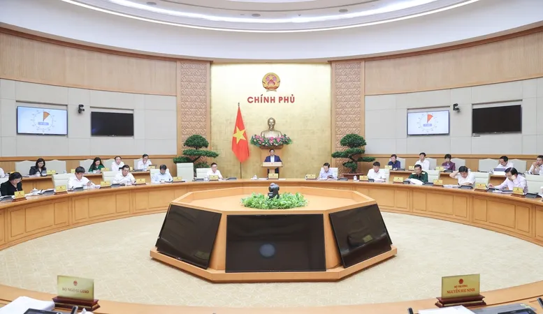 Phiên họp Chính phủ thường kỳ