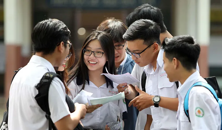 Bộ GD-ĐT dự kiến quy định xét tuyển học bạ từ 2025 không được vượt quá 20% chỉ tiêu