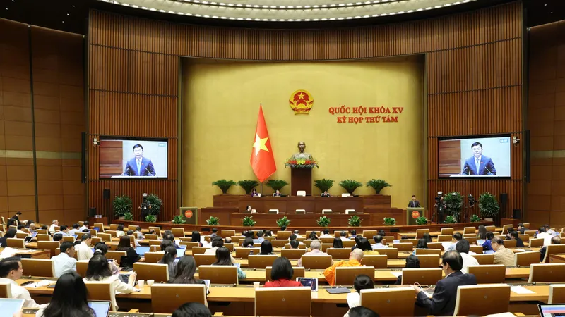 Phiên họp Quốc hội, sáng 23-11. Ảnh: QUANG PHÚC