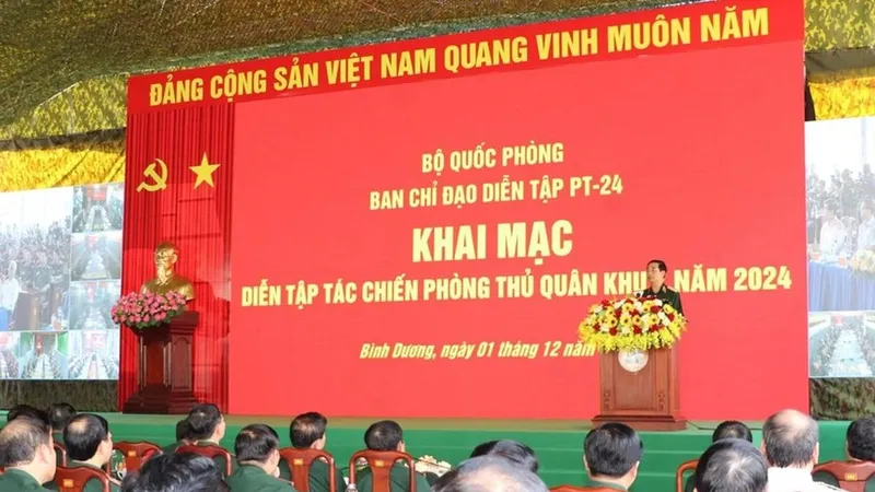 Buổi khai mạc diễn tập tác chiến phòng thủ Quân khu 7 năm 2024. Ảnh TTXVN