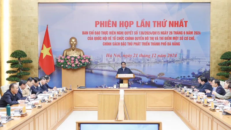 Thủ tướng yêu cầu có tư duy đột phá để tạo ra nguồn lực cho Đà Nẵng