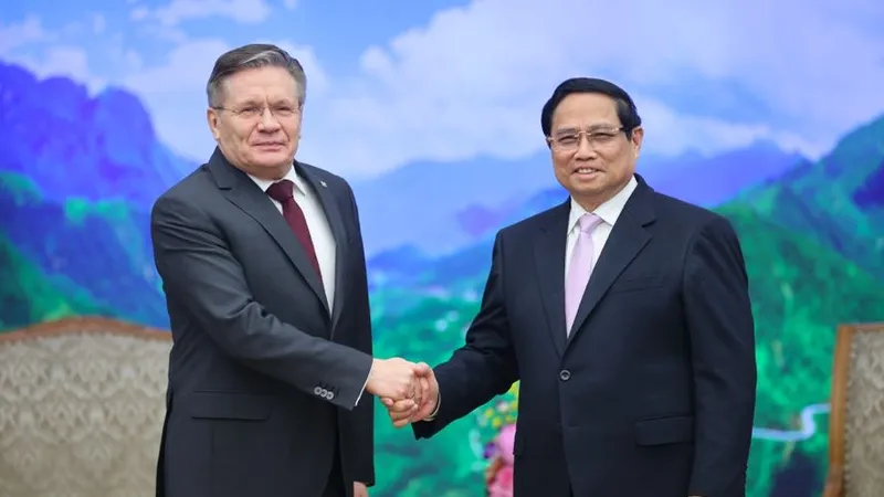 Thủ tướng Phạm Minh Chính và Tổng Giám đốc Tập đoàn Rosatom Alexey Likhachev