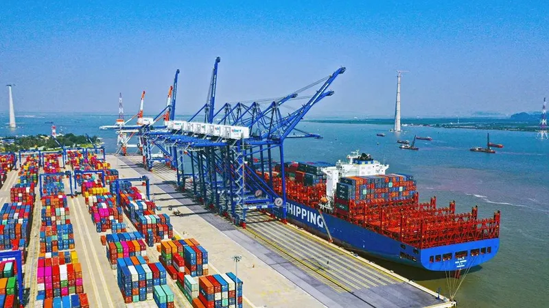 Chính phủ đã ban hành Kế hoạch thực hiện Quy hoạch tổng thể khai thác, sử dụng bền vững tài nguyên vùng bờ thời kỳ 2021 - 2030, tầm nhìn đến năm 2050