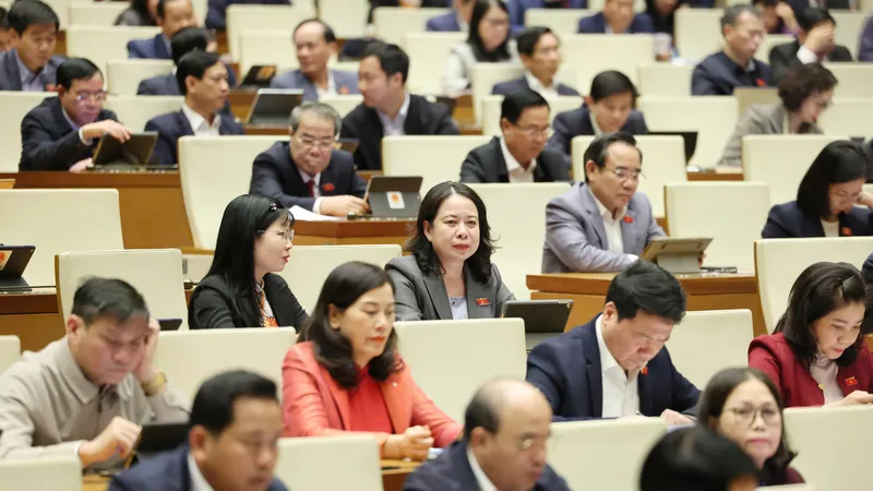Quốc hội chiều 12-2. Ảnh: QUANG PHÚC